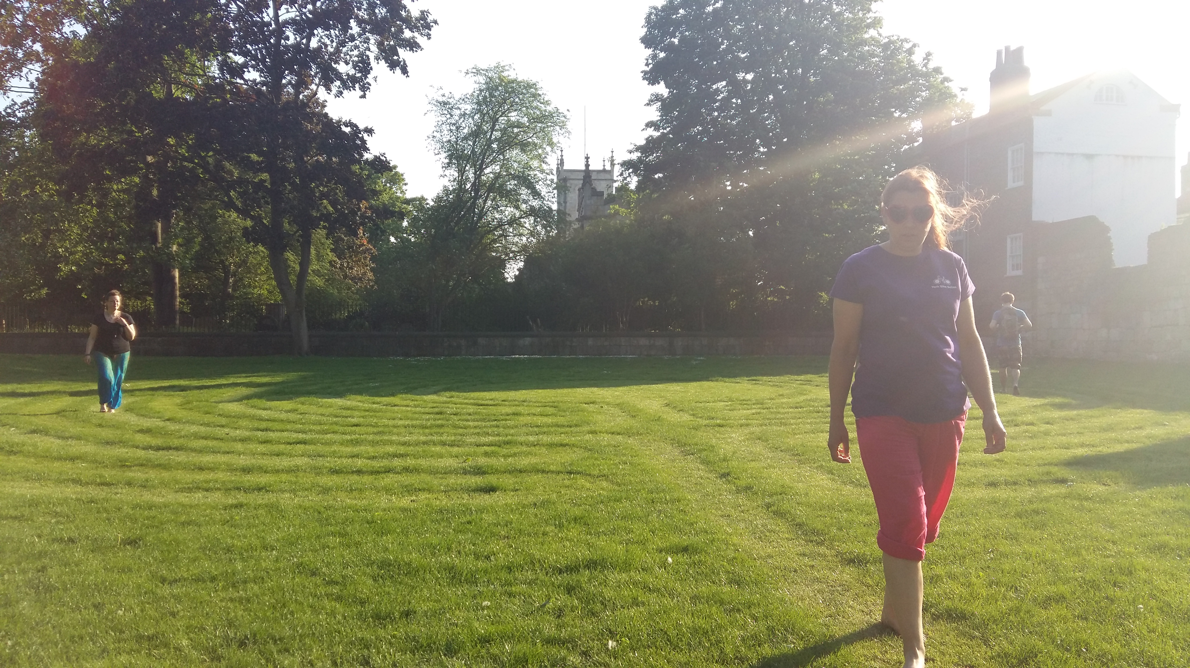 This image has an empty alt attribute; its file name is labyrinth2.jpg